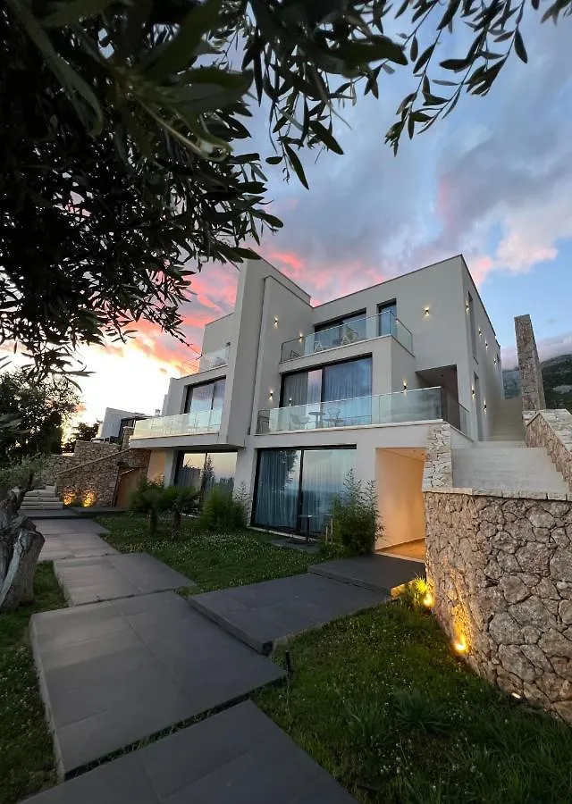 Le Reve Boutique Hotel Dhërmi 3*,  Albania